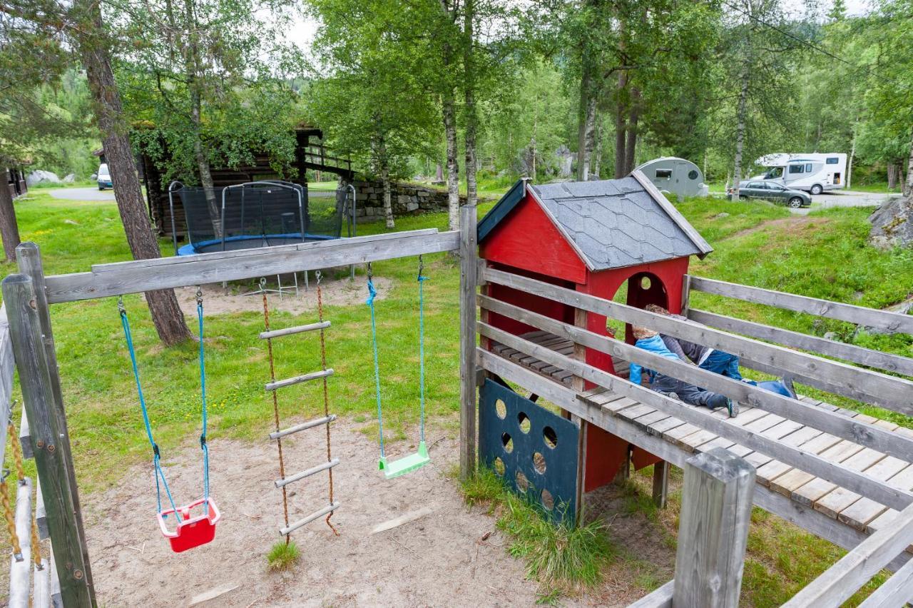 Groven Camping & Hyttegrend Amot  Exterior photo